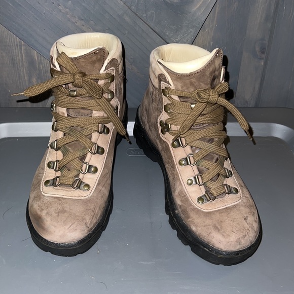 REI Shoes Rei Hiking Boots Weatherproof Dont You Have Pyramids To